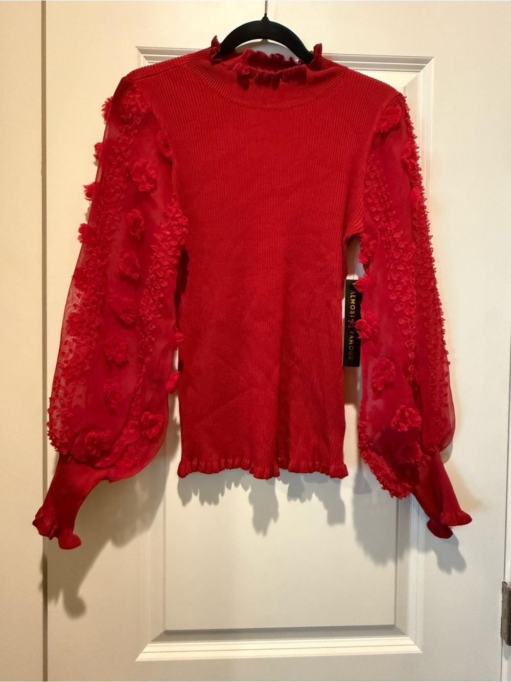 Almost Famous Knit Top Women Medium Red Sheer Floral Balloon Sleeve Ruffle